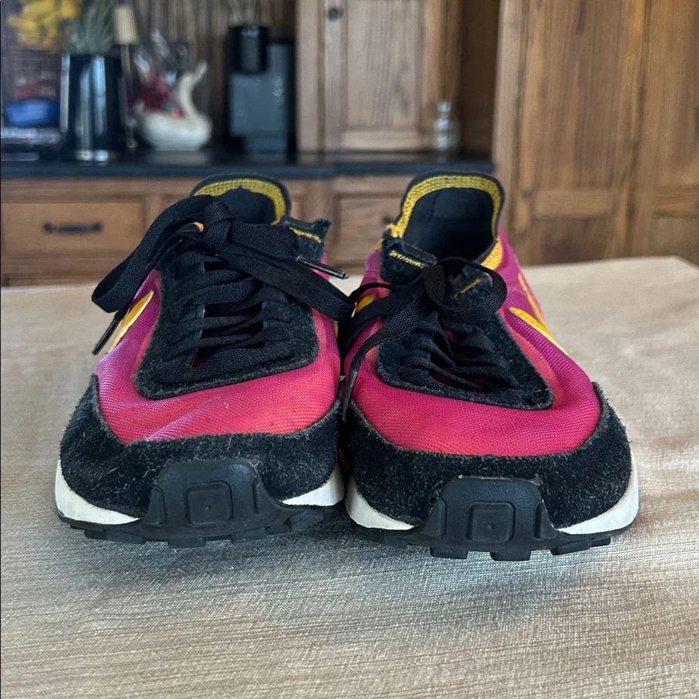 Nike Waffle One Pink‎ Orange Womens 8.5